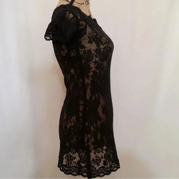 Victoria’s Secret black stretch lace chemise nightie - Picture 3 of 6
